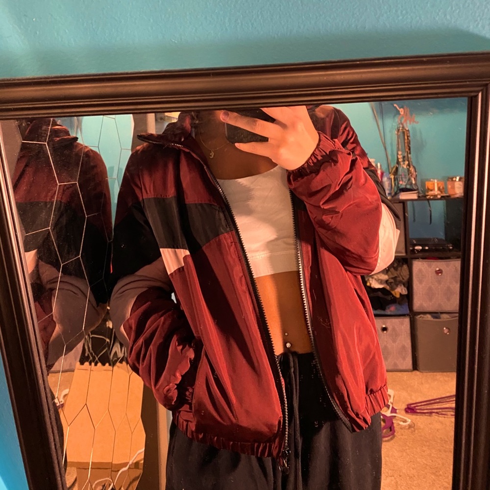 Wind breaker jacket